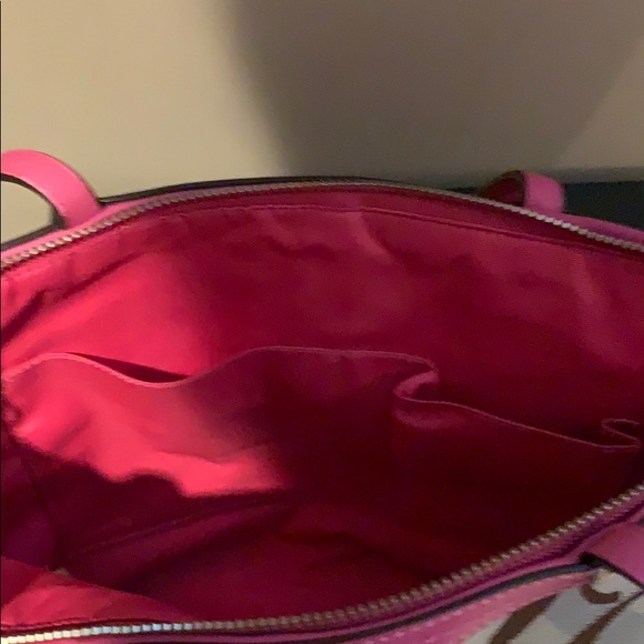 Coach handbag with pink details - Picture 8 of 10